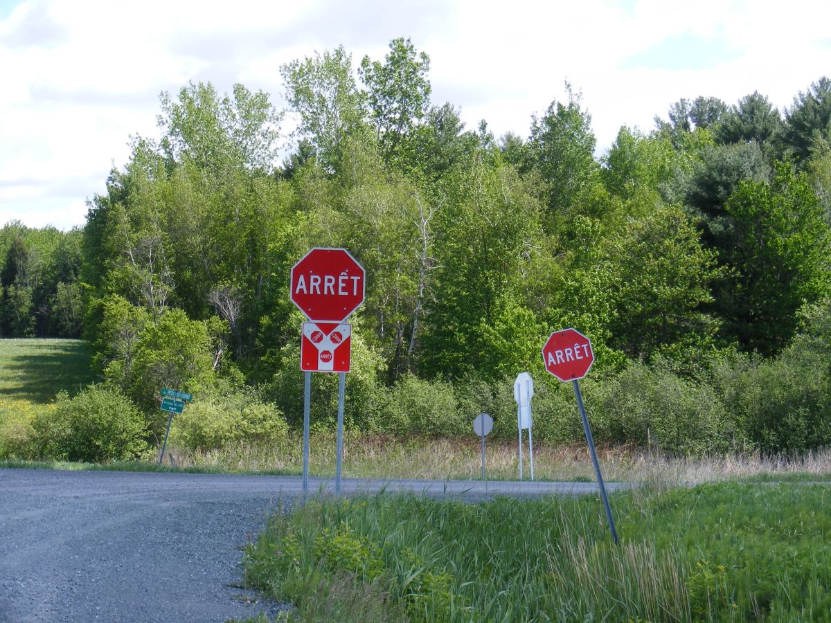 Le trois stops SainteMonique de Nicolet