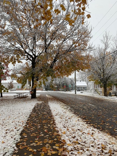 Coin rue Saint-Antoine et rue Principale, Sainte-Monique